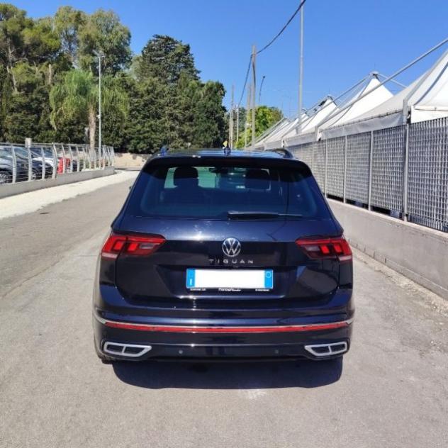 VOLKSWAGEN Tiguan R-Line 2.0 TDI 150 CV SCR DSG rif. 24013869 - Foto 3
