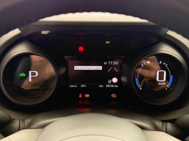 TOYOTA Yaris Cross 1.5 Hybrid 5p. E-CVT Active rif. 24095092 - Foto 9