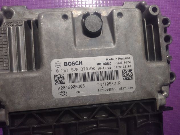 ECU Bosch 0261S20370 237105821R 237101829S A2819006306 CENTRALINA INIEZIONE SMA - Foto 5