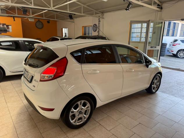 Ford Fiesta 1.0 EcoBoost 100CV 5 porte Black & White Edition - Foto 6