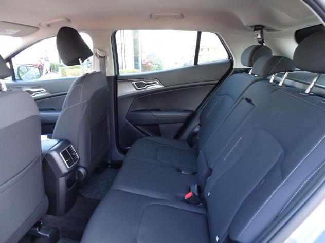 Kia Sportage 5ª serie 1.6 CRDi MHEV Business - Foto 9