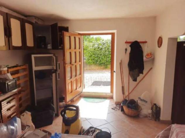 Immobile in asta di 151 m², box auto in vendita a Sellano - Foto 3
