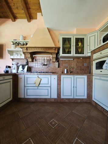 Cucina Marchi in legno massello con elettrodomestici inclusi, escluso frigo - Foto 2