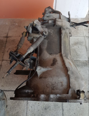 Cambio USATO NISSAN CABSTAR U.T. PER MOTORE YD25