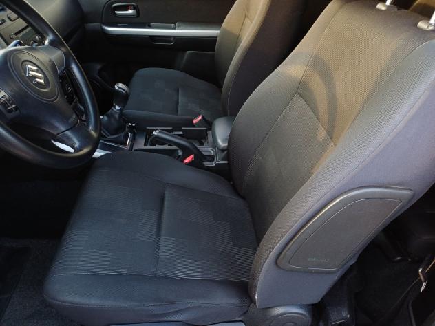 Suzuki Grand Vitara 1.9 DDiS 3 porte GARANZIA-KM CERTIFICATI - Foto 7