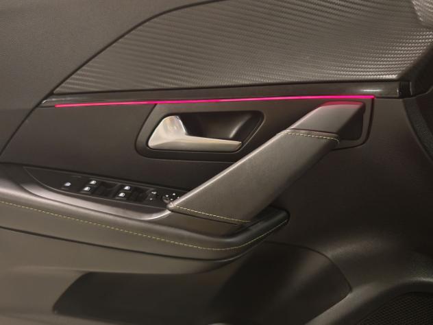Peugeot 208 GT Line PureTech 100 EAT8 S/S auto - Foto 9