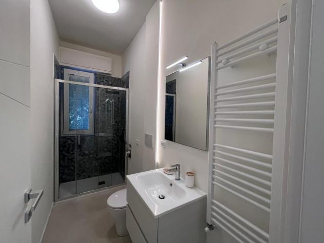 APPARTAMENTO di 6 vani e di 100 mq (VIAREGGIO - Viareggio) rif. A1023 - Foto 12
