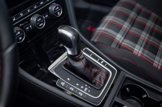 VOLKSWAGEN Golf GTI 2.0 TSI 245cv DSG TAGL VW/DCC/19" rif. 23904447 - Foto 8