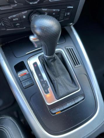 AUDI Q5 2.0 TDI quattro S tronic Advanced - Foto 8
