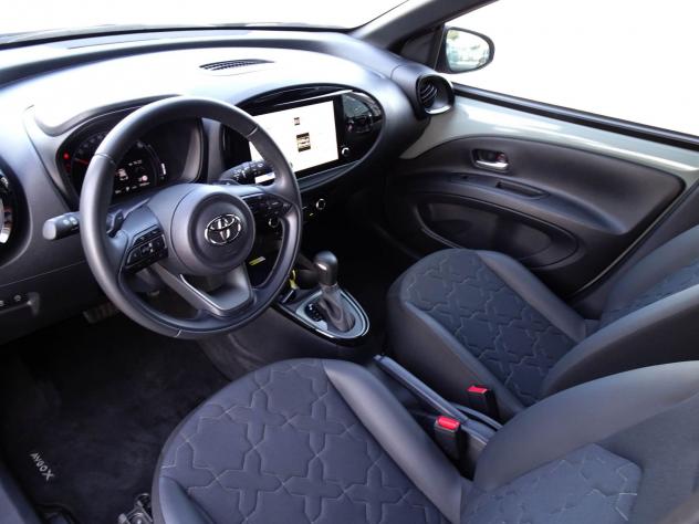 Toyota Aygo X 1.0 VVT-i 72 CV 5 porte Trend Air S-CVT - Foto 7
