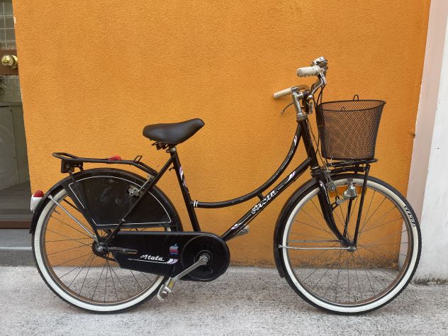 Bicicletta Atala da donna 24" - con cestino
