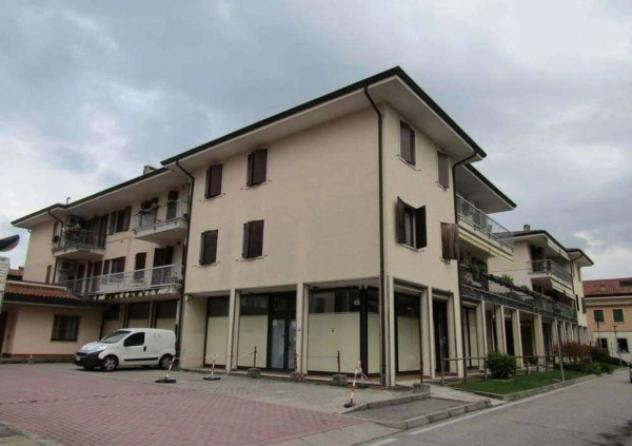 Immobile in asta di 120 m² con più di 5 locali e box auto doppio in vendita a Lavagno - Foto 2