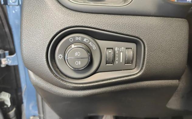 Jeep Renegade 1.6 Mjt 130 CV Limited - Foto 7