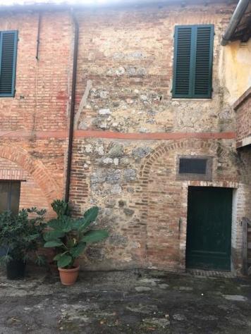 Casa semindipendente in vendita a Siena 250 mq Rif: 839732