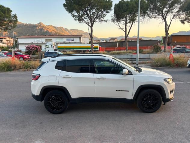 Jeep Compass 2.0 M-Jet Limited 4WD - Foto 4