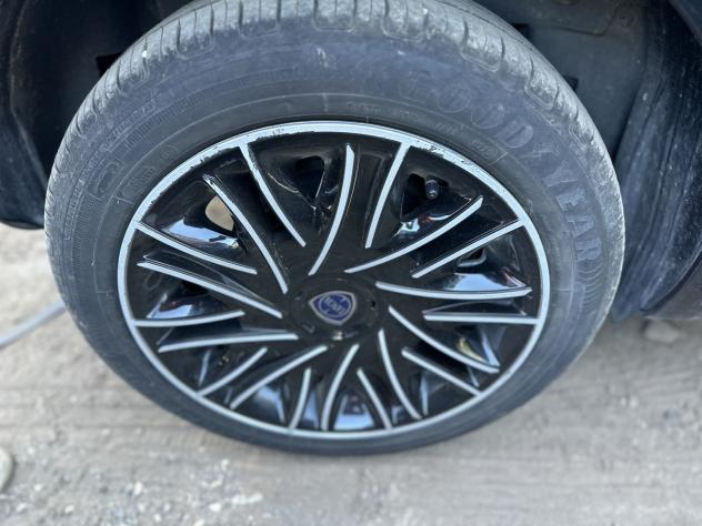Lancia Ypsilon 1.0 FireFly 5 porte S&S Hybrid Gold - Foto 7