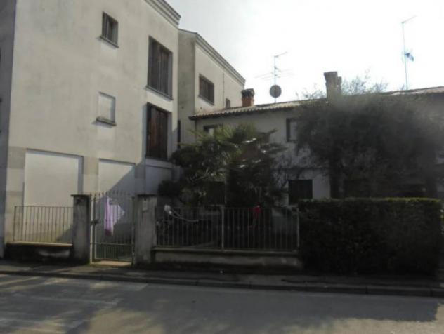 Immobile in asta di 128 m², box auto in vendita a Covo - Foto 2