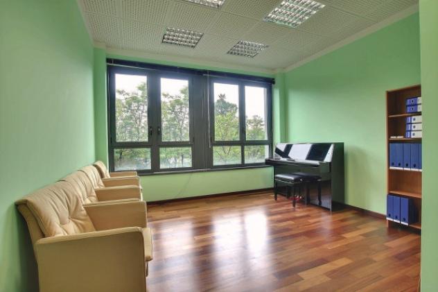 Immobile di 448 m² con più di 5 locali in vendita a Milano - Foto 12