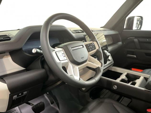 Land Rover Defender VII 2025 90 90 3.0d mhev S awd 200cv auto - Foto 7
