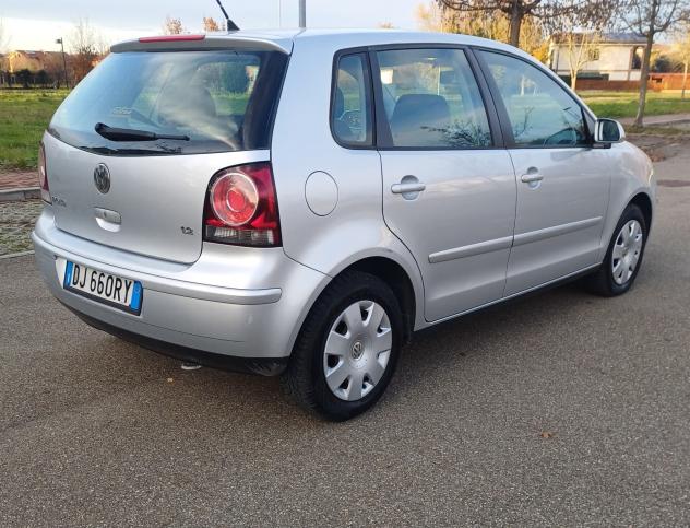 Volkswagen Polo 1.2/70CV 12V 5p. Comfortline - Foto 6