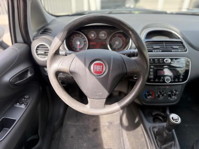 Fiat Punto 1.3 MJT II S&S 95 CV 5 porte Street - Foto 9