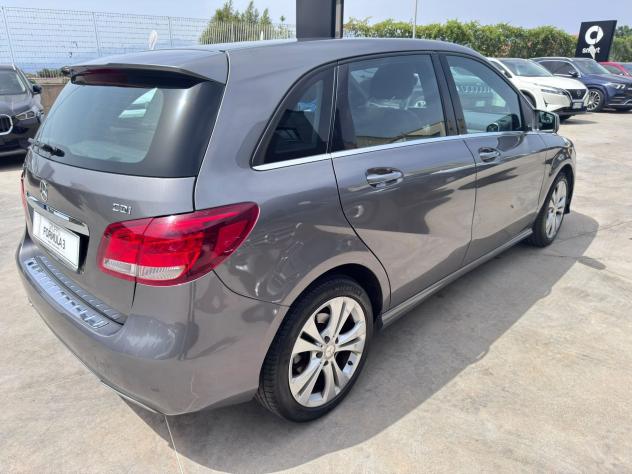 Mercedes-Benz Classe B B 180 d Sport - Foto 3