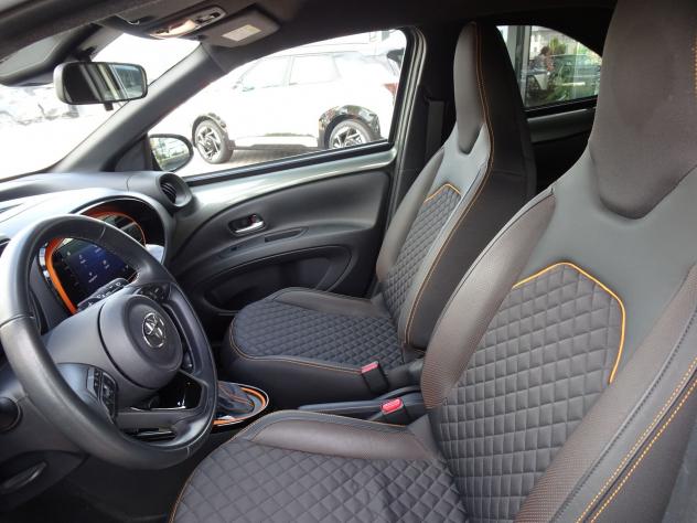 Toyota Aygo X 1.0 VVT-i 72 CV 5 porte Limited S-CVT - Foto 9