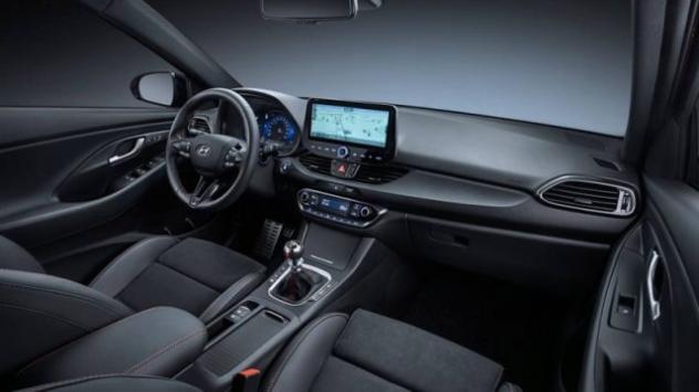 HYUNDAI i30 Wagon 1.6 T-GDI DCT Business 3ª serie rif. 23759414 - Foto 2