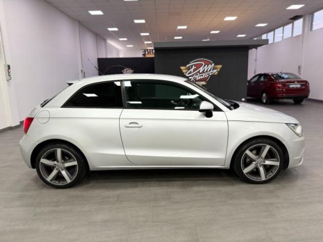 AUDI A1 1.4 TFSI S tronic 119g Ambition rif. 24126659 - Foto 4