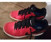 vendo scarpe uomo Nike tennis terra rossa taglia 40 ottime condizioni