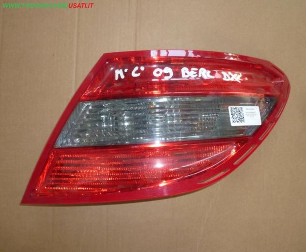 FANALE POST. D. A2048203664R 999-U62684 Parti elettriche  Fanaleria  Fanali  Fanale post. dx. MERCEDES - Classe C 4 porte - 01-03-2007 - 01-12-2010