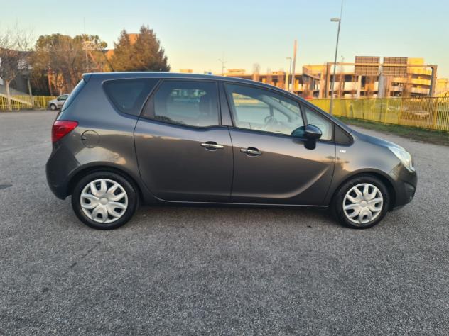 Opel Meriva 1.3 CDTI 95CV ecoFLEX Cosmo - Foto 5