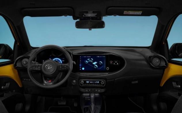 TOYOTA Aygo X 1.5 FULL HYBRID 115 MC 26 GR SPORT rif. 22952074 - Foto 3