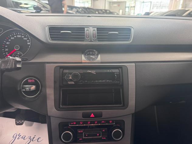 Volkswagen Passat 2.0 TDI Comfortline BlueM. Tech. - Foto 7