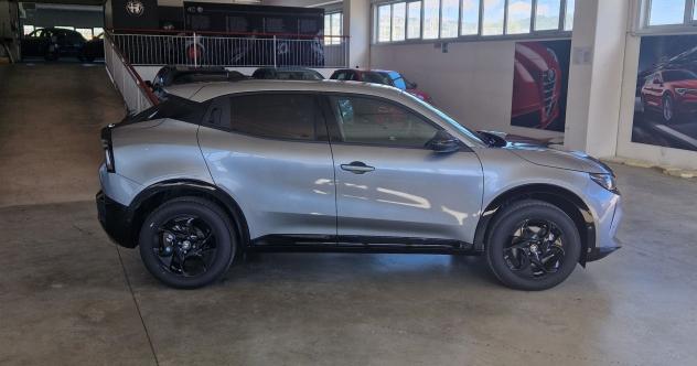 Alfa Romeo Junior Ibrida 1.2 145CV Hybrid eDCT6 ibrida Sprint - Foto 6