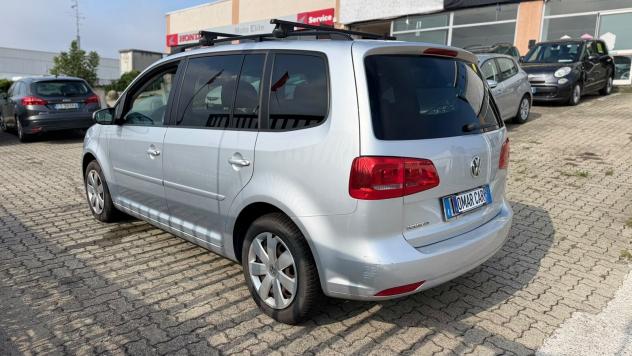 VW TOURAN 1.6 DIESEL 7 POSTI AUTOMATICO NEOP. - Foto 9