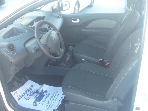 Renault Twingo 1.2 16V Live - 2012 - Foto 7