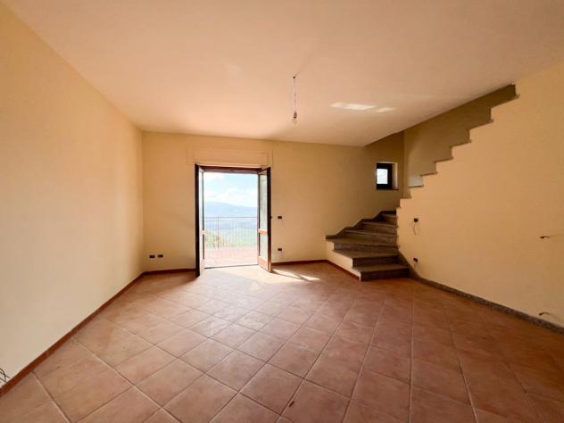 Villa a schiera - Acuto . Rif.: V3022VRG
