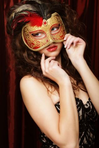 Modella retribuita 300 euro al giorno(volto coperto e anonimato su richiesta).