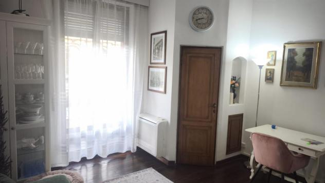 APPARTAMENTO di 1 vani e di 30 mq (FIRENZE) rif. AAJ418