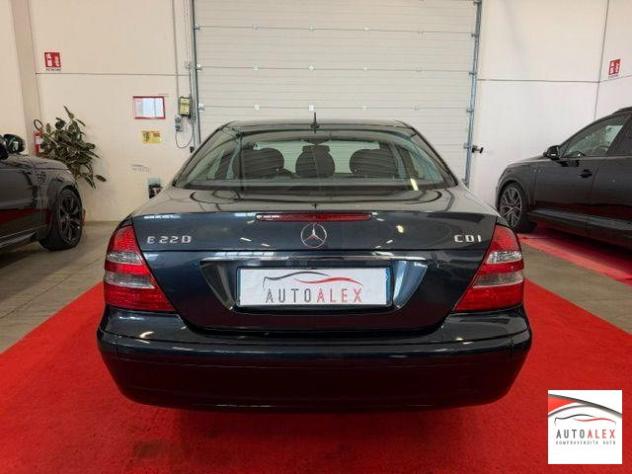 MERCEDES - Classe E - 220 CDI Classic - Foto 5