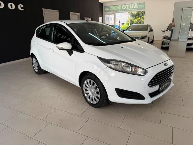 Ford Fiesta 1.5 TDCi 75CV 5 porte - Foto 8
