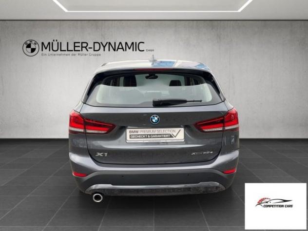 BMW X1 xDrive25e ADVANTAGE LED NAVI PANO BI-ZONA PDC rif. 22597086 - Foto 4
