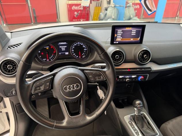 AUDI Q2 Q2 1.6 TDI S tronic - Foto 6