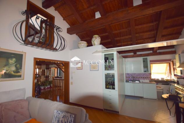 APPARTAMENTO di 4 vani e di 170 mq (VENEZIA) rif. MM703_4 - Foto 10