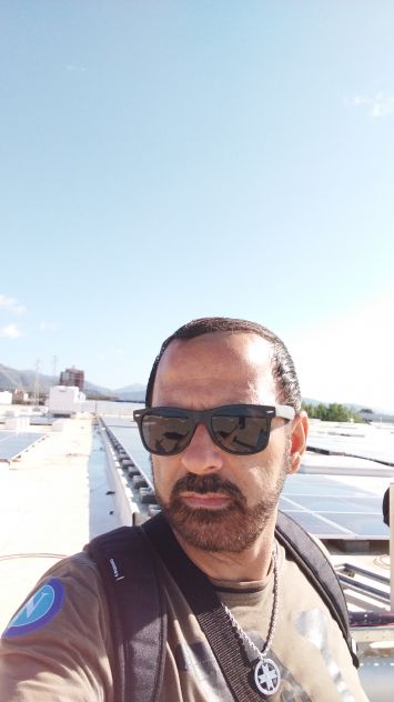 Cerco lavoro come istallattore pannelli fotovoltaici