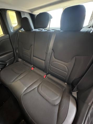 Jeep Renegade 1.6 Mjt 120 CV Longitude - Foto 10