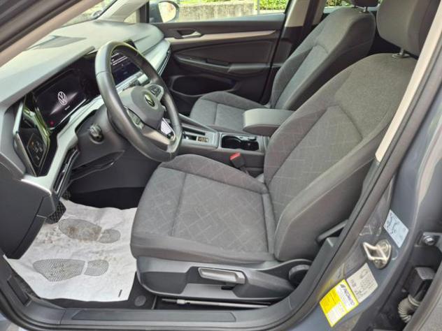 VOLKSWAGEN Golf 1.0 eTSI EVO DSG Life rif. 24062901 - Foto 9