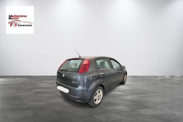 Fiat Grande Punto 1.3 90CV DIESEL 128.000KM - Foto 2