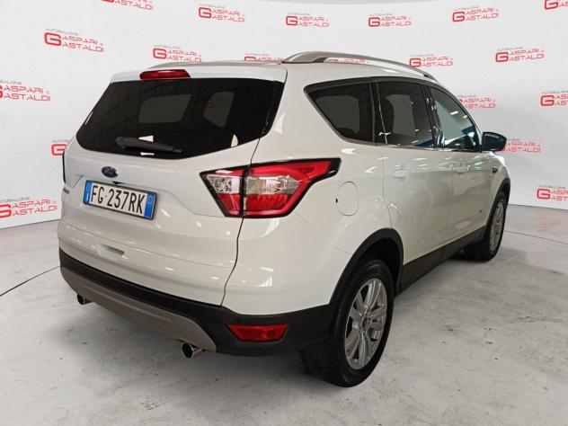 Ford Kuga 2.0 TDCi 150CV S&S AWD Titanium 4x4 - Foto 3